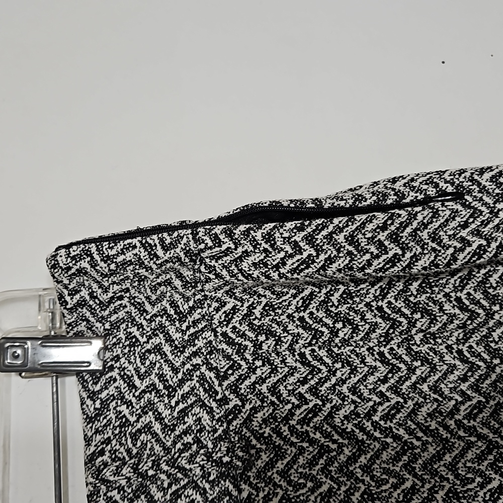 Marisa Christina black and white herringbone print fit and flare skirt - Picture 5 of 6
